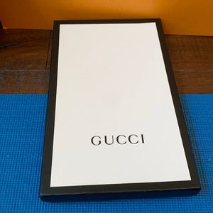 Gucci box